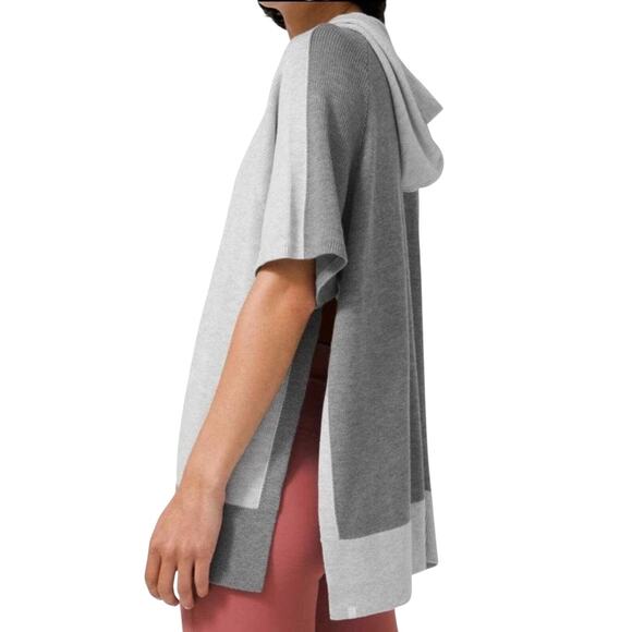 Lululemon Opened Up Poncho Cashlu Fabric Heathered Core Ultra Light Gray Sz M/L - Picture 4 of 16